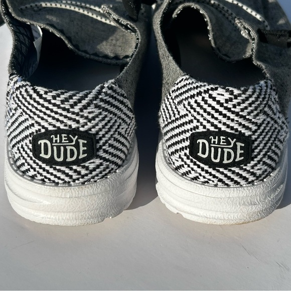 Hey Dude Wendy Chambray Woven Grey White Shoes Women’s Size 8 - Picture 2 of 10
